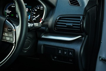 https://vehicle-cdn.autoleague.cloud/28170_117576_21.jpg