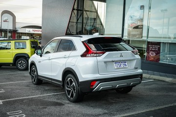 https://vehicle-cdn.autoleague.cloud/28170_117576_3.jpg