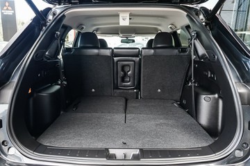 https://vehicle-cdn.autoleague.cloud/28170_117604_11.jpg