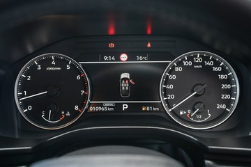 https://vehicle-cdn.autoleague.cloud/28170_117604_12.jpg