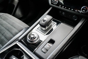 https://vehicle-cdn.autoleague.cloud/28170_117604_20.jpg