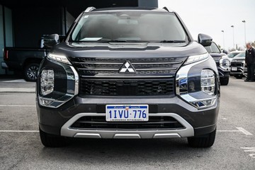 https://vehicle-cdn.autoleague.cloud/28170_117604_3.jpg