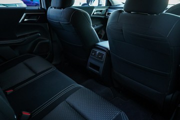 https://vehicle-cdn.autoleague.cloud/28170_117644_25.jpg