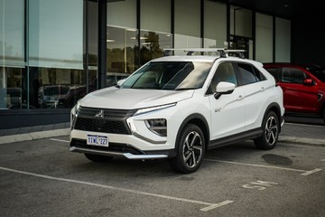 https://vehicle-cdn.autoleague.cloud/28170_117690_1.jpg