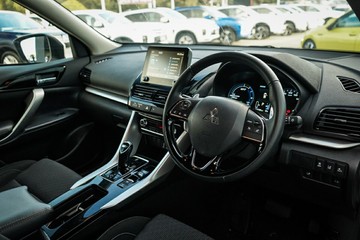 https://vehicle-cdn.autoleague.cloud/28170_117690_11.jpg