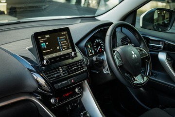 https://vehicle-cdn.autoleague.cloud/28170_117690_22.jpg