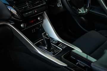 https://vehicle-cdn.autoleague.cloud/28170_117690_23.jpg