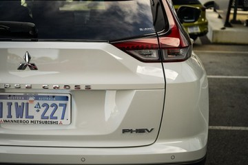 https://vehicle-cdn.autoleague.cloud/28170_117690_7.jpg