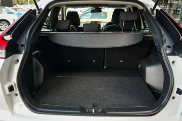 https://vehicle-cdn.autoleague.cloud/28170_117690_8.jpg