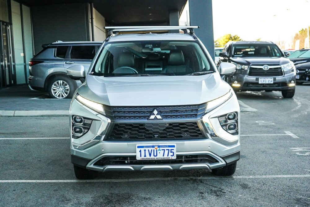 Mitsubishi Eclipse Cross image 2