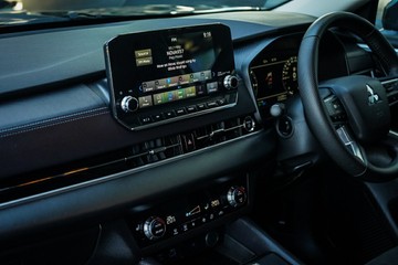 https://vehicle-cdn.autoleague.cloud/28170_118132_16.jpg