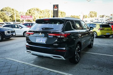 https://vehicle-cdn.autoleague.cloud/28170_118132_6.jpg