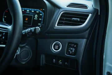 https://vehicle-cdn.autoleague.cloud/28170_118470_21.jpg