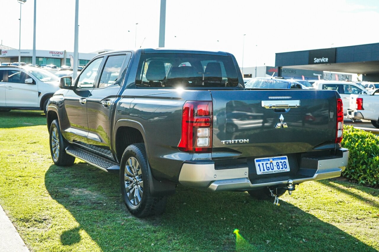 Mitsubishi Triton image 4