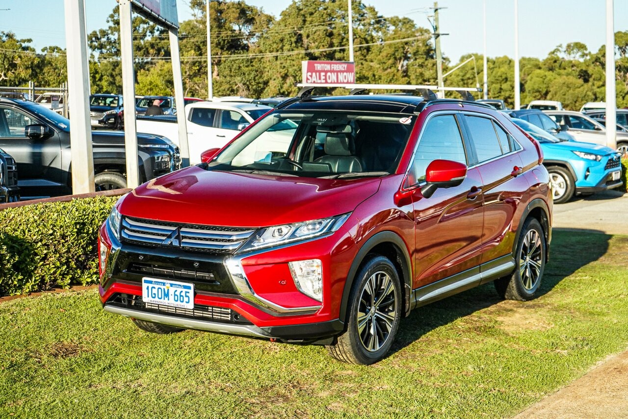 Mitsubishi Eclipse Cross image 4