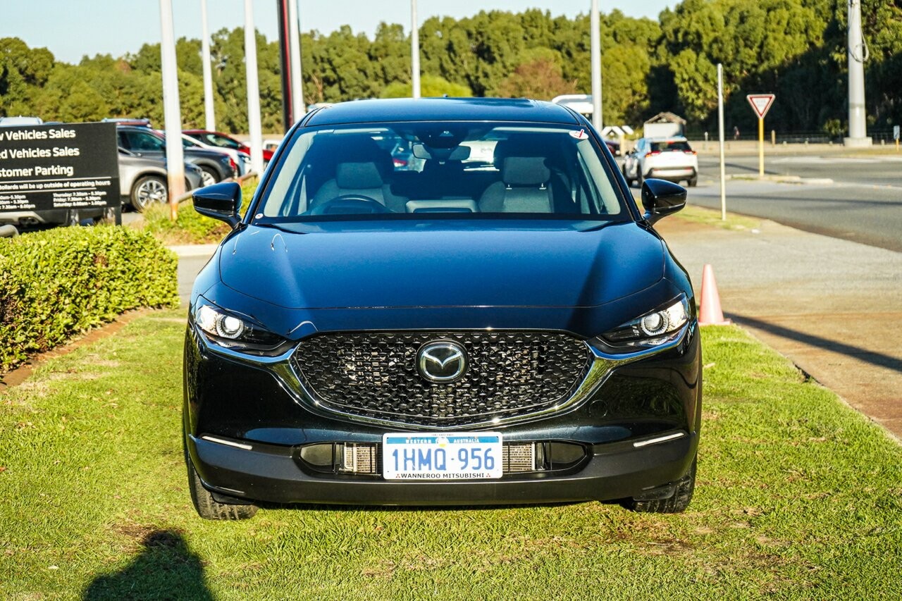 Mazda Cx-30 image 3