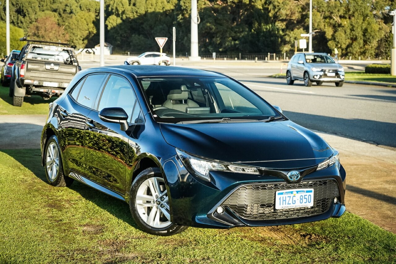 Toyota Corolla image 1