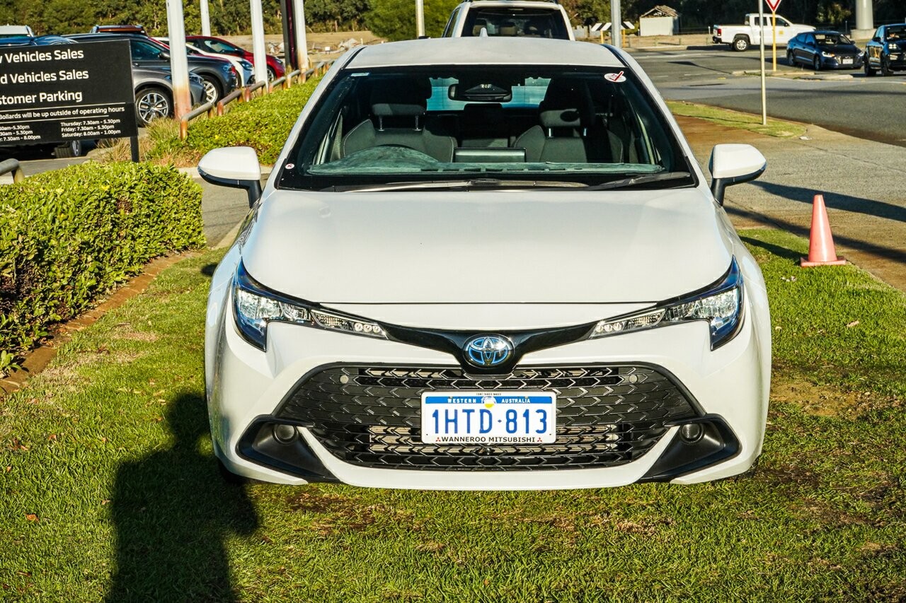 Toyota Corolla image 3