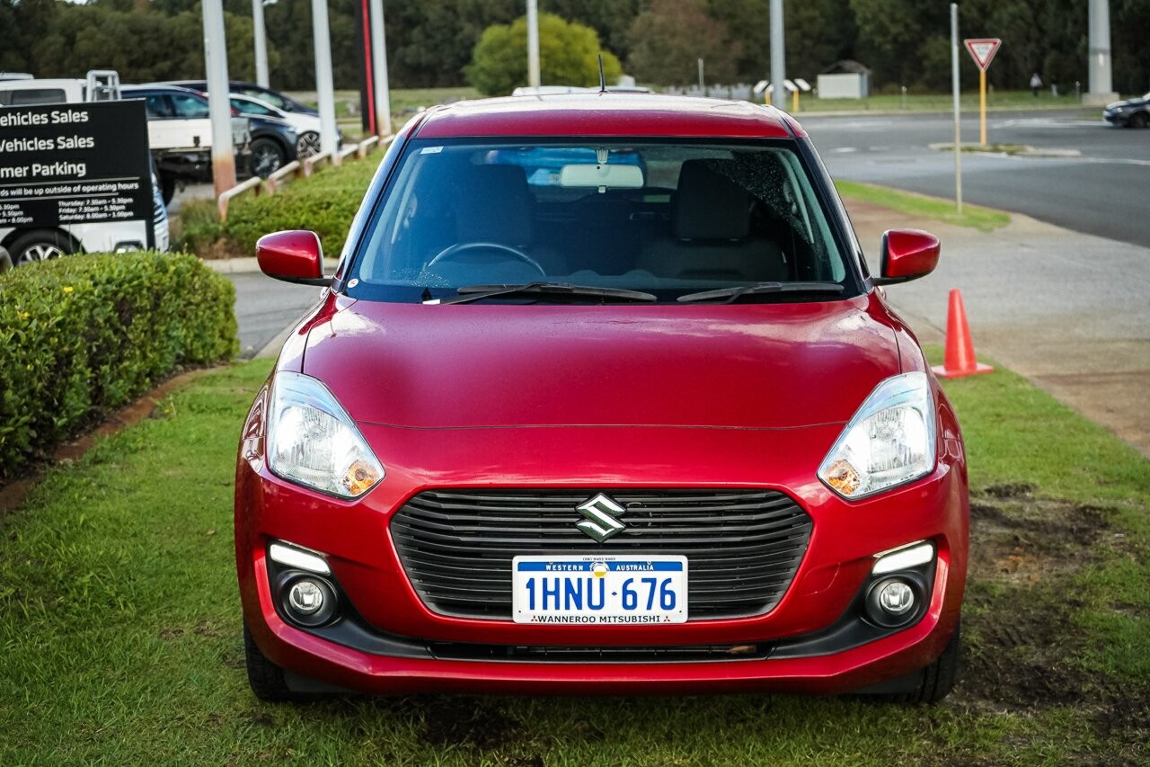 Suzuki Swift image 2