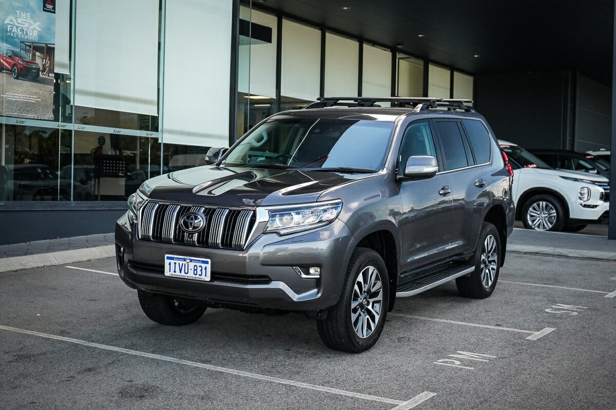 Toyota Landcruiser Prado image 1