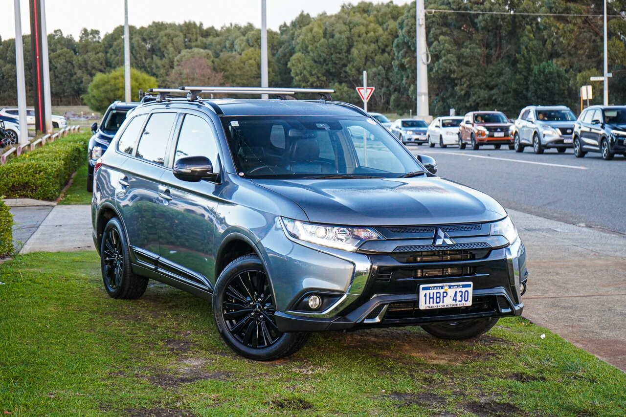 Mitsubishi Outlander image 1
