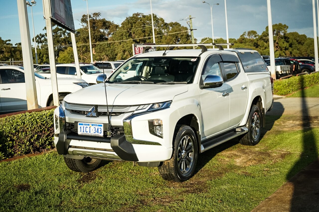 Mitsubishi Triton image 4