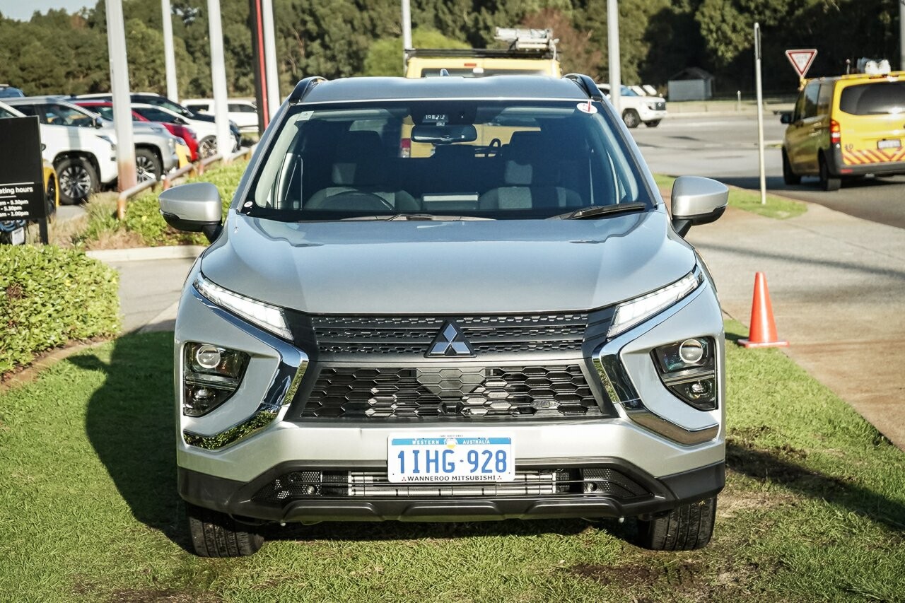 Mitsubishi Eclipse Cross image 3