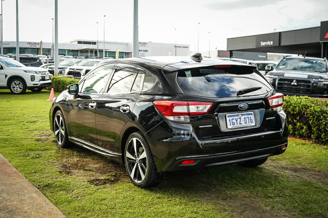 Subaru Impreza image 4