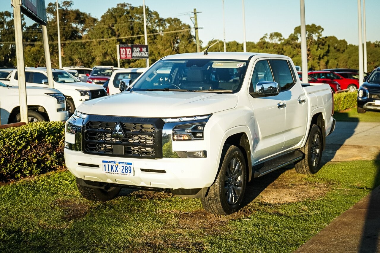 Mitsubishi Triton image 4