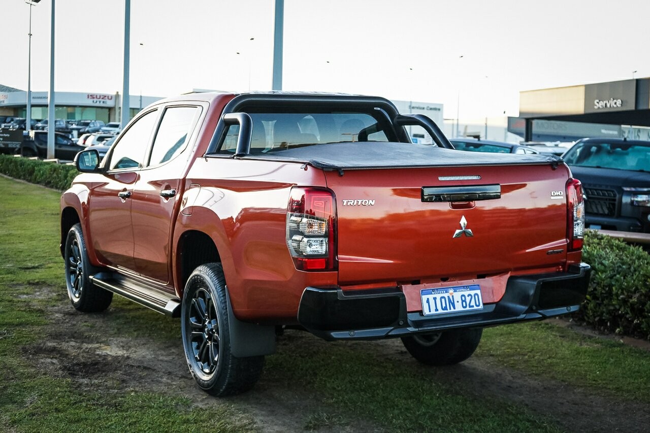 Mitsubishi Triton image 4