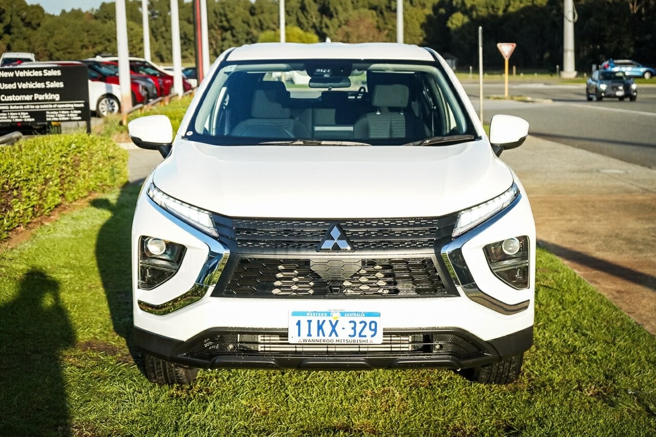 Mitsubishi Eclipse Cross image 3