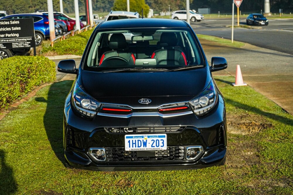 Kia Picanto image 2
