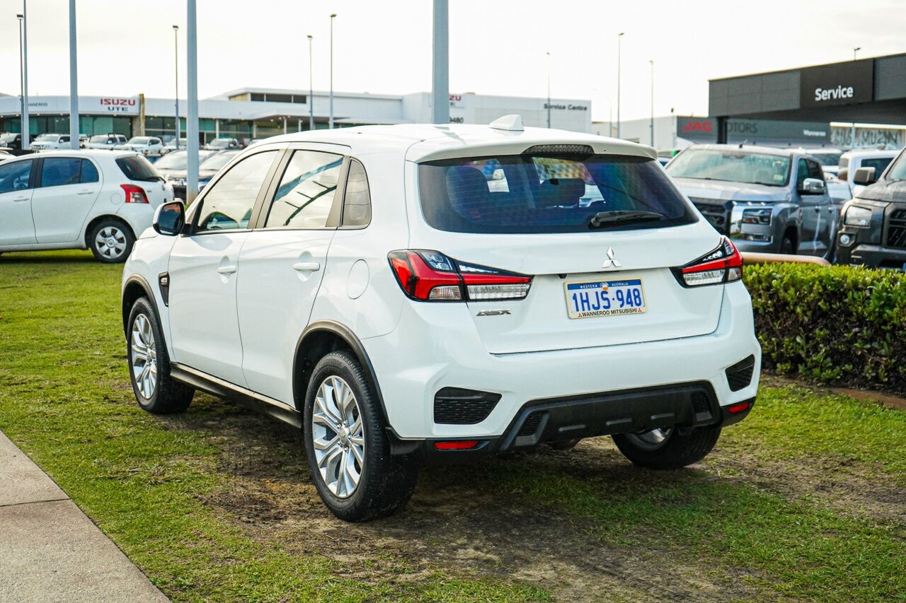 Mitsubishi Asx image 4