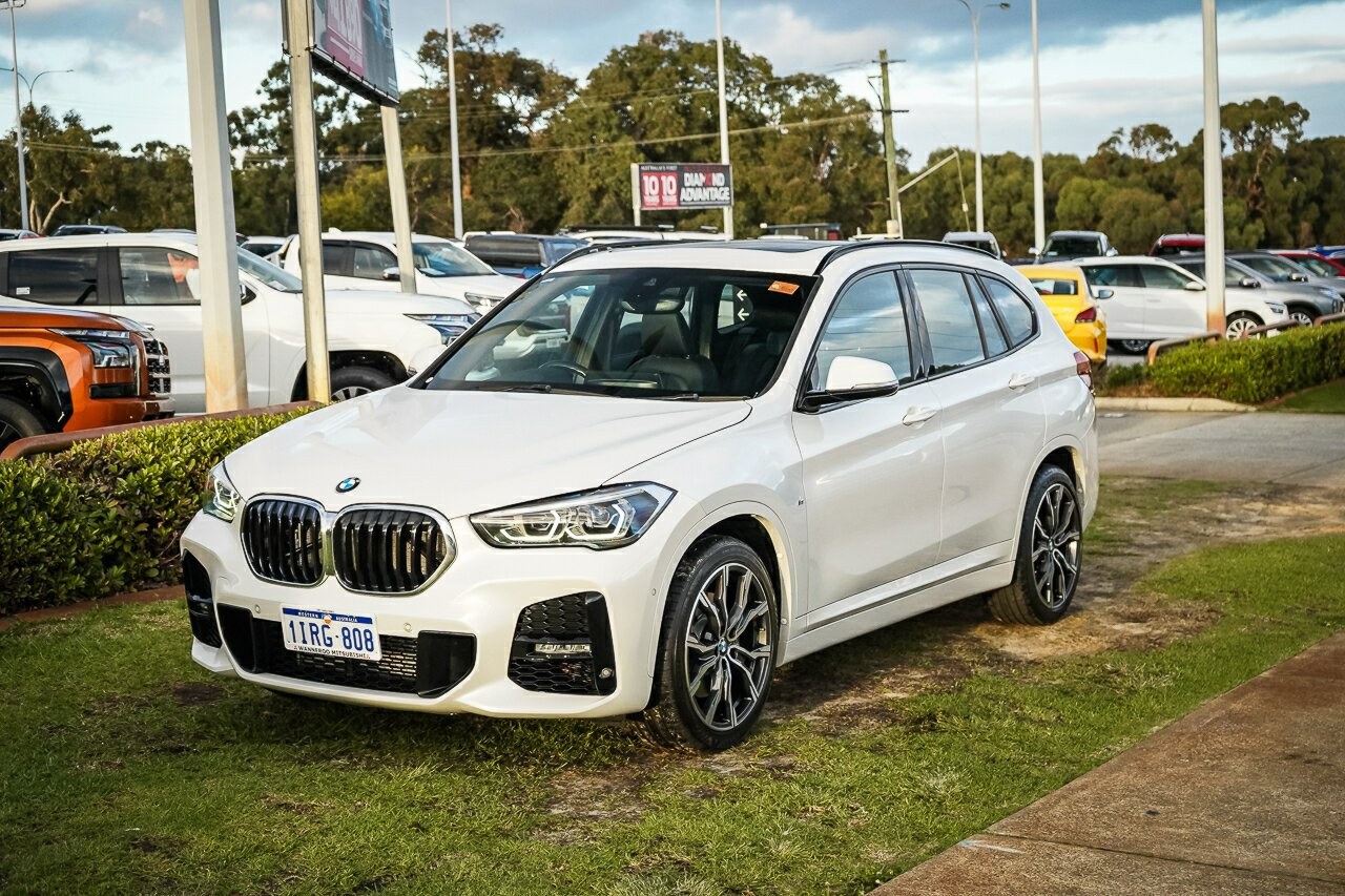BMW X1 image 4