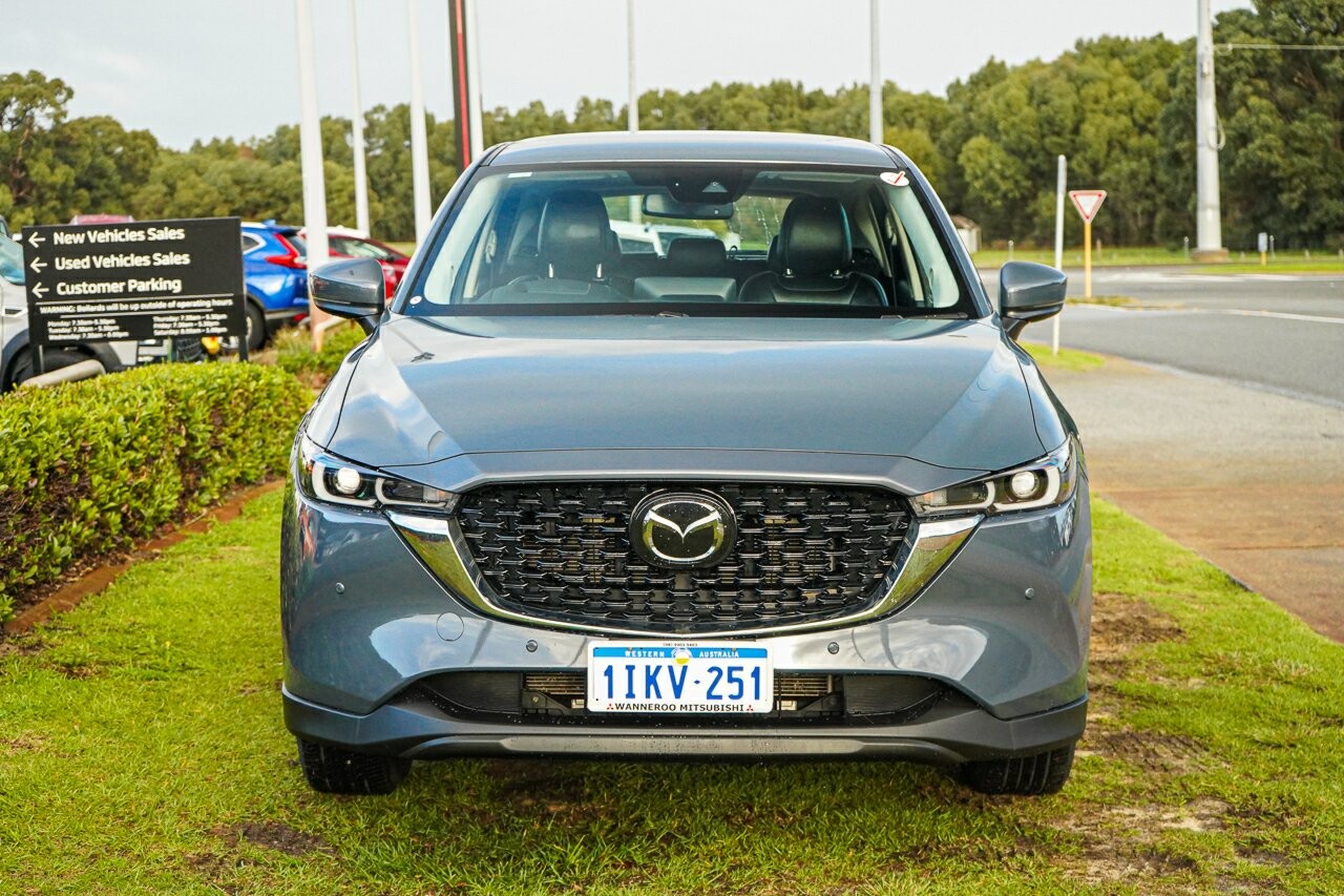 Mazda Cx-5 image 2