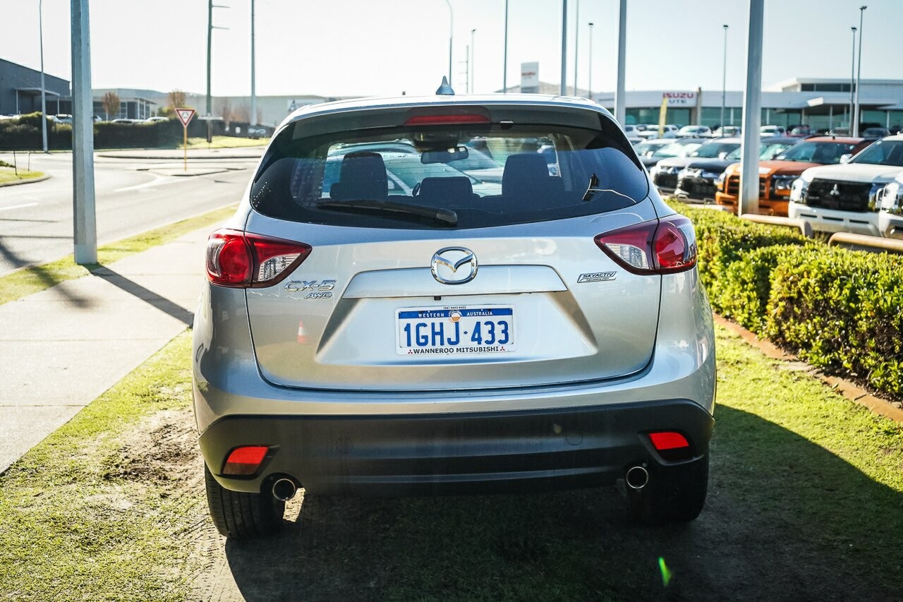 Mazda Cx-5 image 4