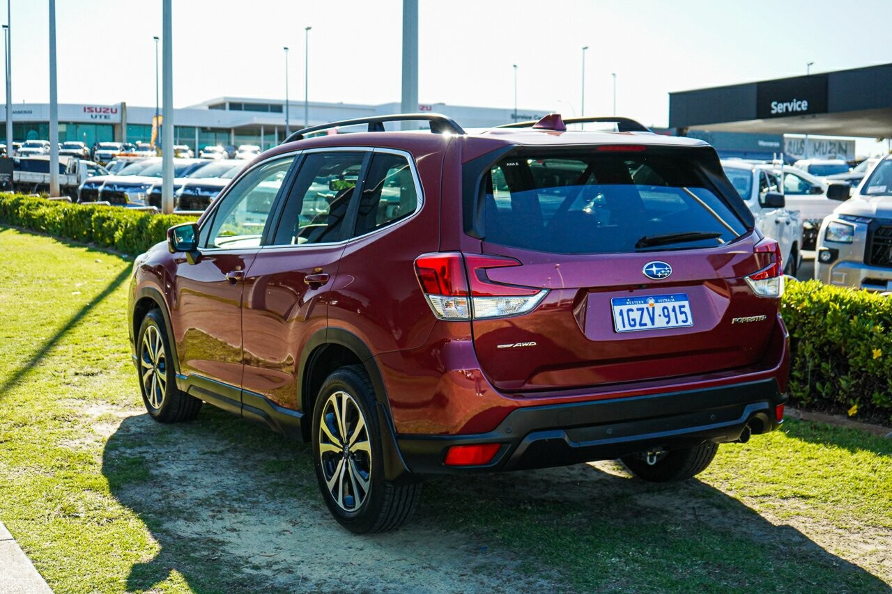 Subaru Forester image 4