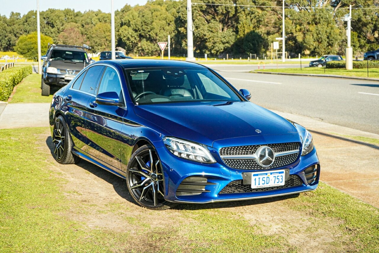 Mercedes Benz C-class image 1