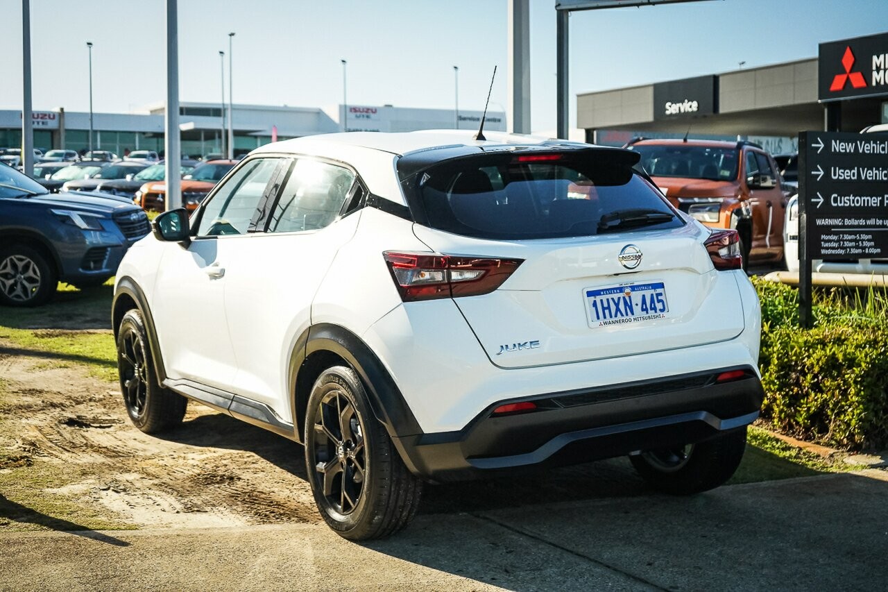 Nissan Juke image 3