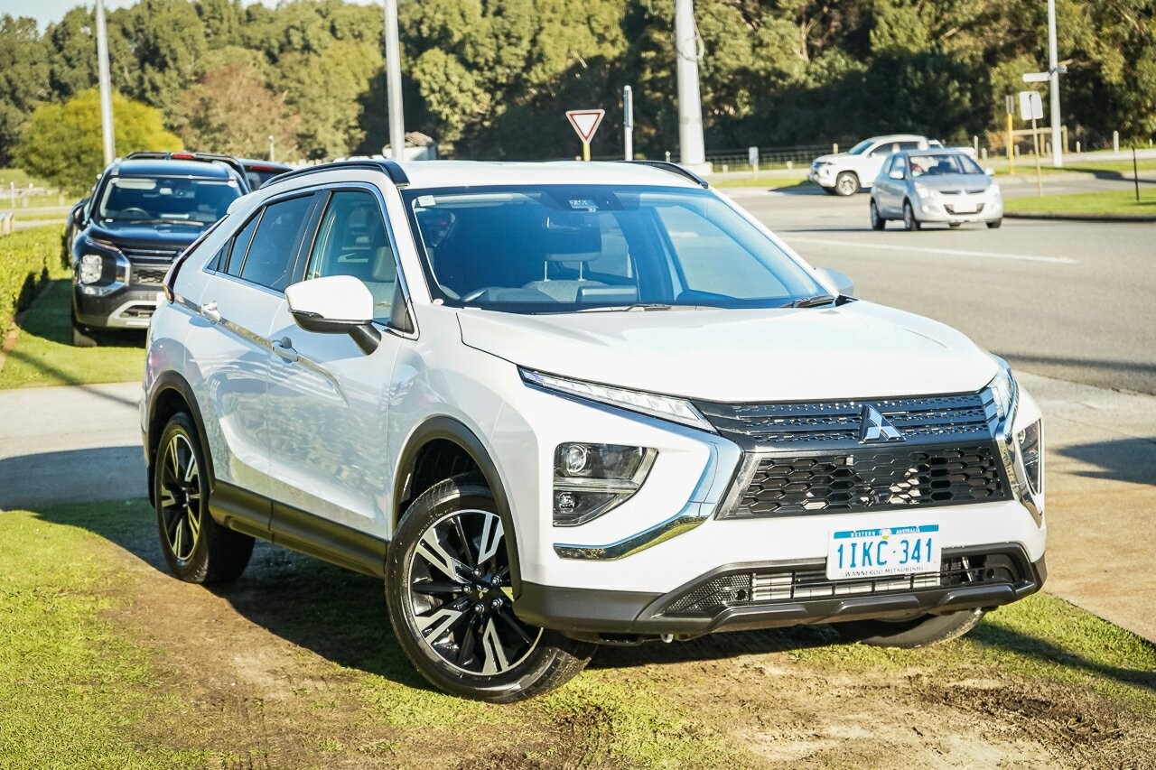 Mitsubishi Eclipse Cross image 1