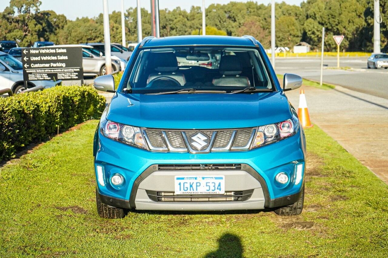 Suzuki Vitara image 2
