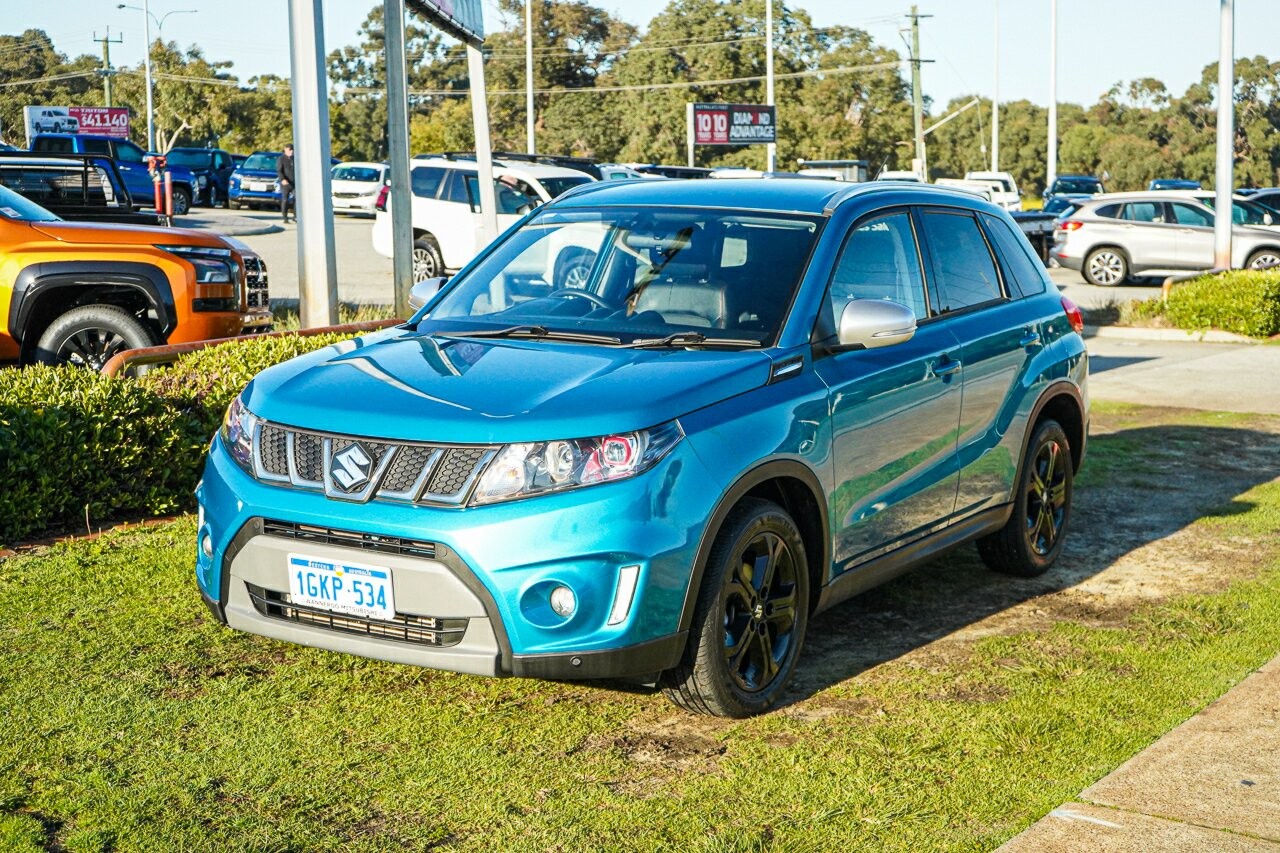Suzuki Vitara image 3