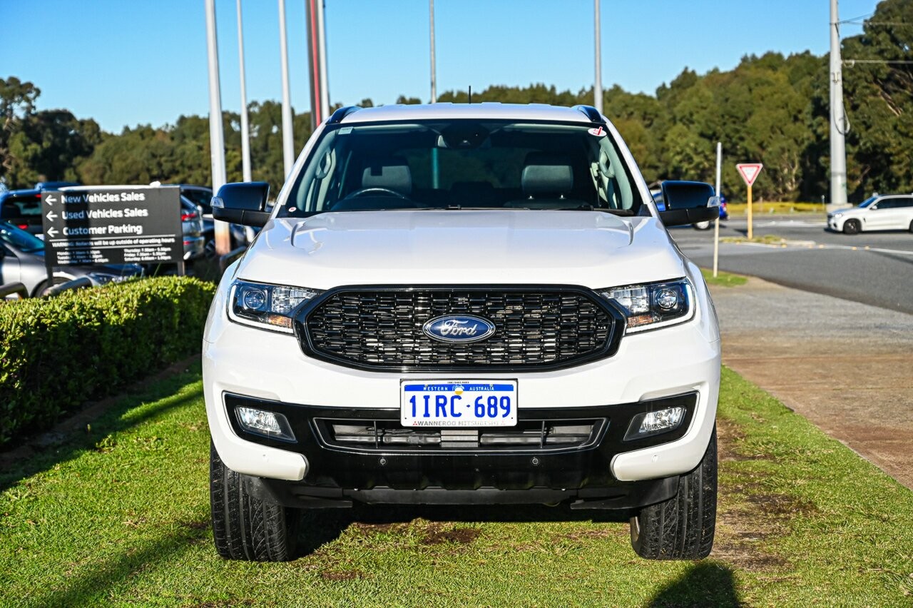 Ford Everest image 2