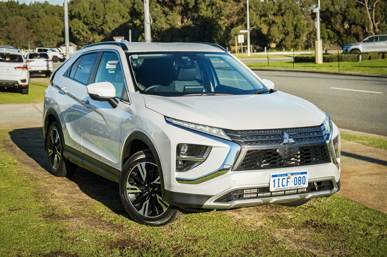 Mitsubishi Eclipse Cross image 1