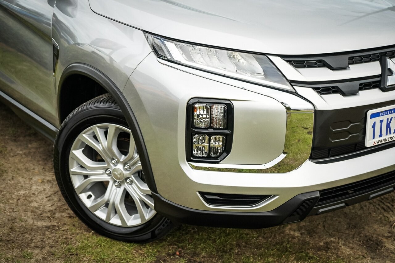 Mitsubishi Asx image 2