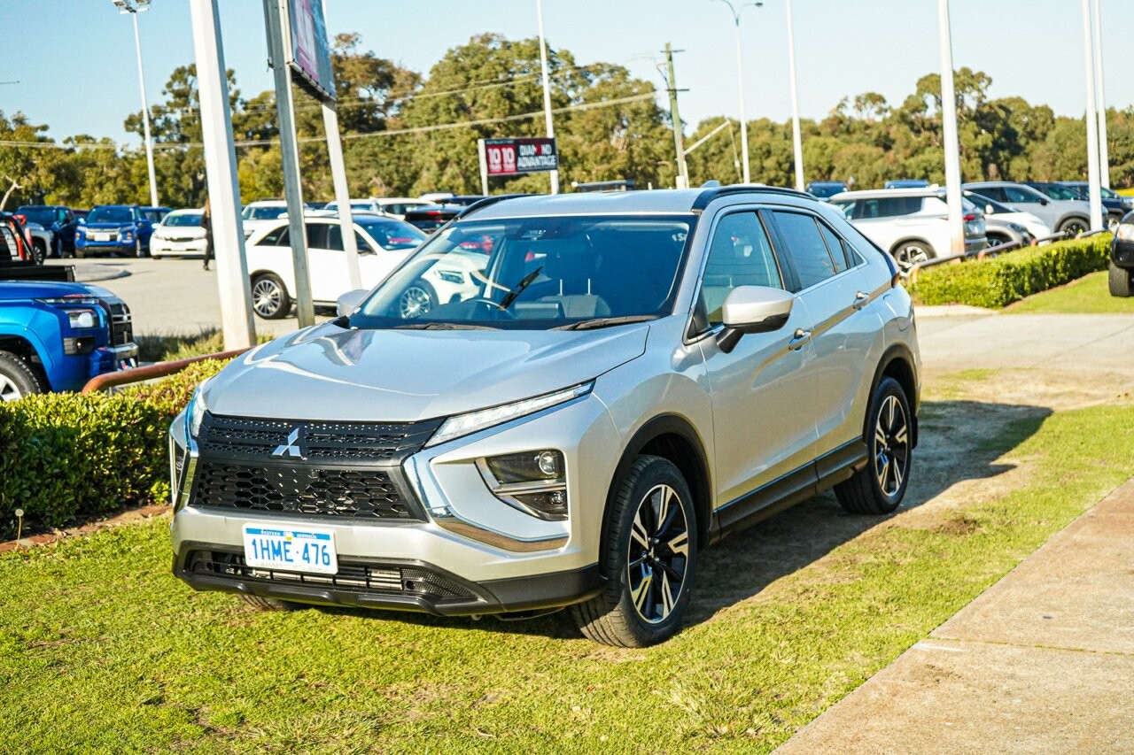 Mitsubishi Eclipse Cross image 3