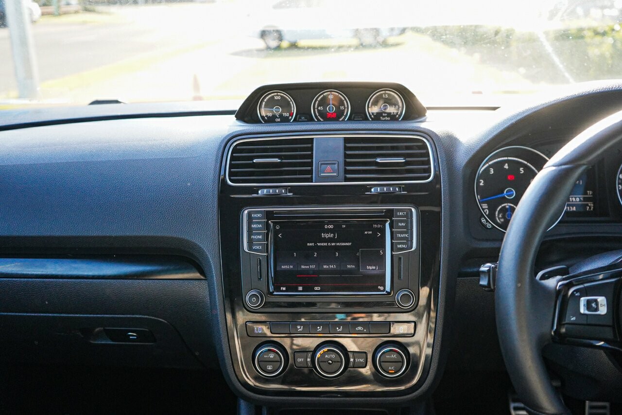 Volkswagen Scirocco image 1