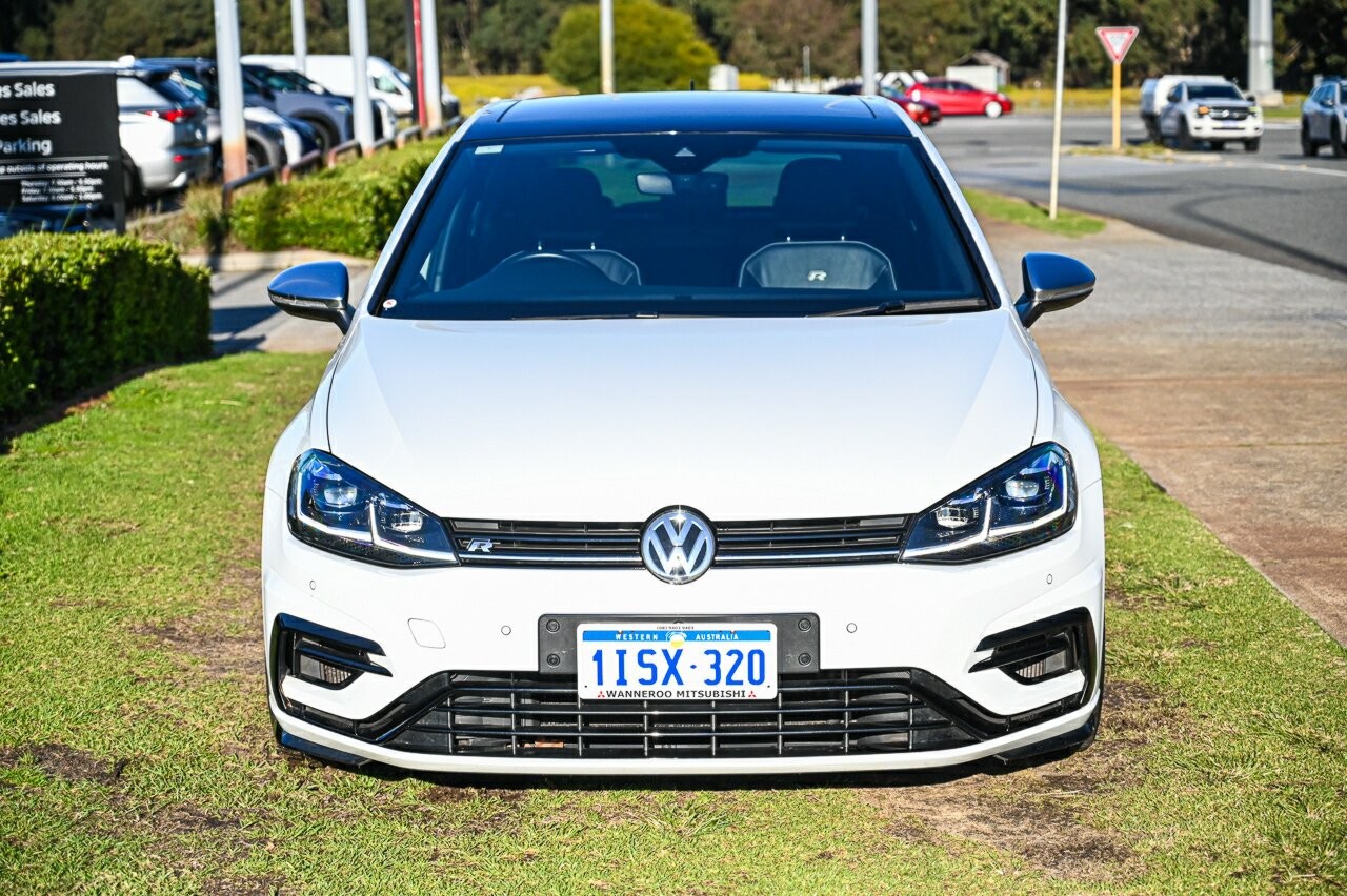 Volkswagen Golf image 2