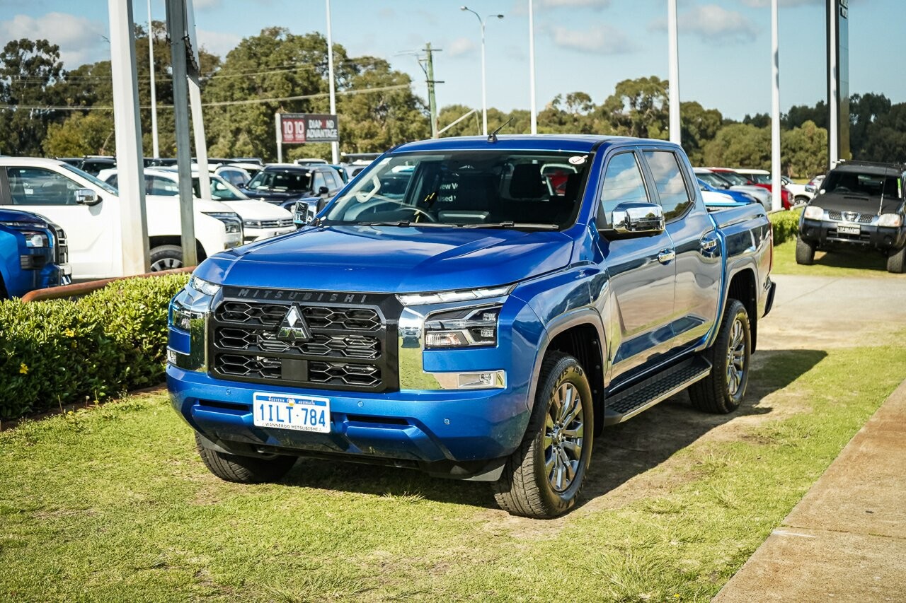 Mitsubishi Triton image 3