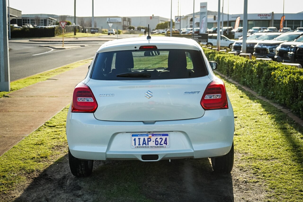 Suzuki Swift image 3